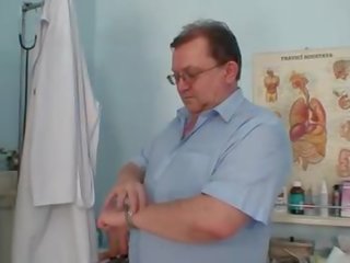 Pieptoasa zeiţă rita stricat gyno dr. examen