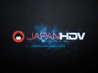 Monada japonesa divinity yuki kawamoto deseado a afeitarse su