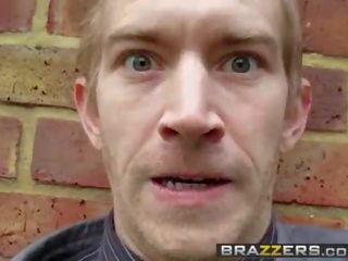 Brazzers - pornotähti kuten se iso - (aletta valtameri danny d) - peeping the pornotähti